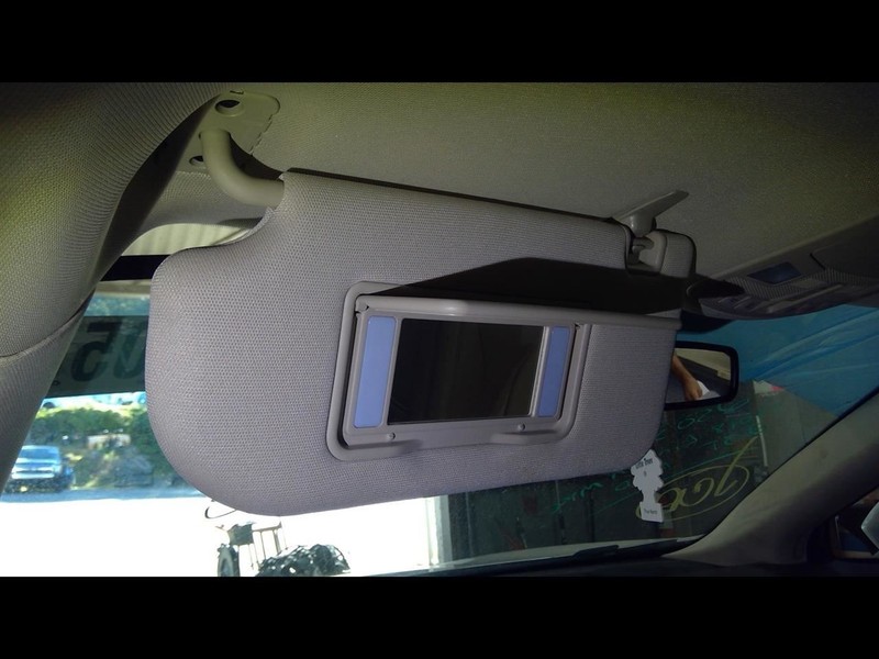 Driver Sun Visor Illuminated With Garage Door Opener Fits 15-19 MKC 1666987