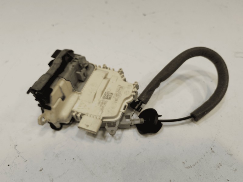 2013-2018 Audi S6 Front Right Passenger Side Door Lock Actuator Motor OEM