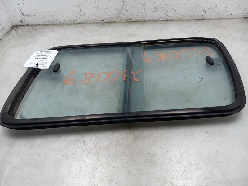 Passenger Quarter Glass 6 Cylinder Movable Rear Fits 91-98 LAND CRUISER