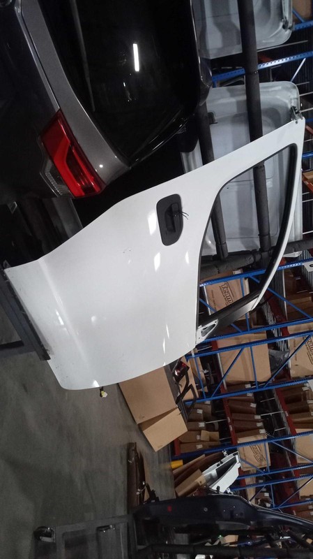 2020 Nissan NV200 Front Right Door White OEM Used Part SKU NJ25-16137-407771