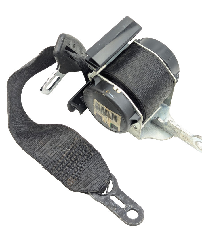 2007 - 2011 BMW 328i Rear Left Driver Side Seat Belt 7132243 OEM