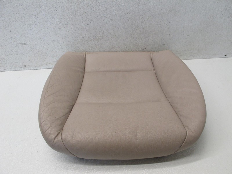11-16 BMW F10 535i 550i LOWER SEAT CUSHION LEATHER FRONT RIGHT PASSENGER 102523