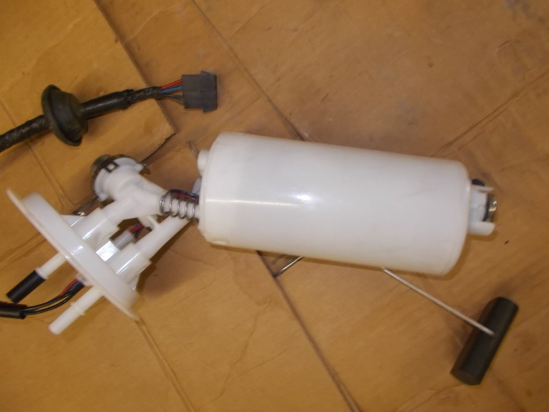 Carter Fuel Pump 25340706-01 1382-5R 09377680 21261 *FREE SHIPPING*