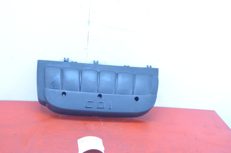 05-06 MERCEDES-BENZ W211 E320 3.2L OM648 ENGINE COVER OEM