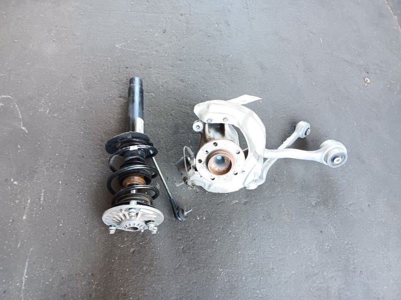 12-18 BMW F30 320i 328i 330i Right Front Suspension Spindle Knuckle Control Arm