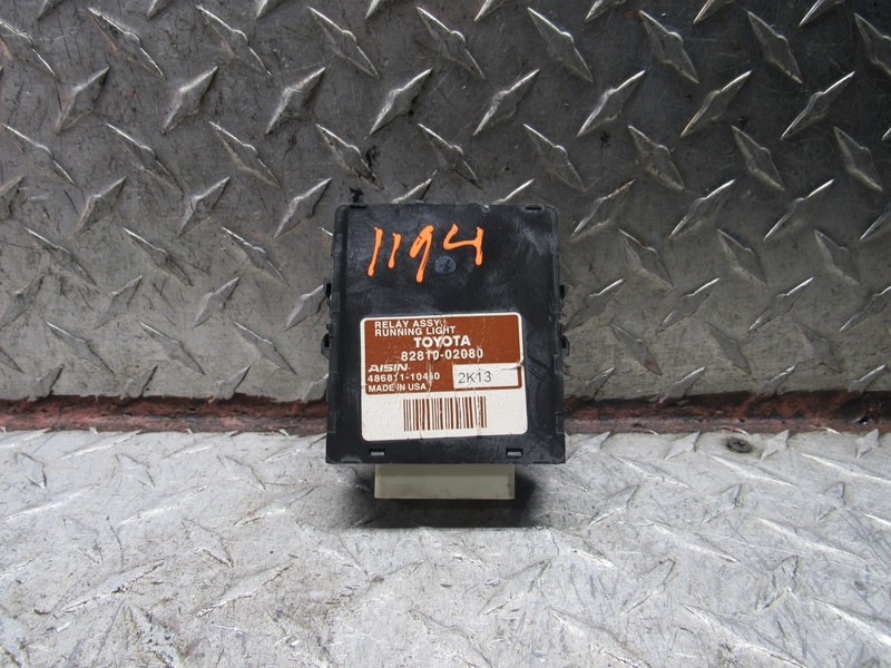 2013 TOYOTA COROLLA RELAY RUNNING LIGHT CONTROL MOUDLE 82810-02080 486811-10460