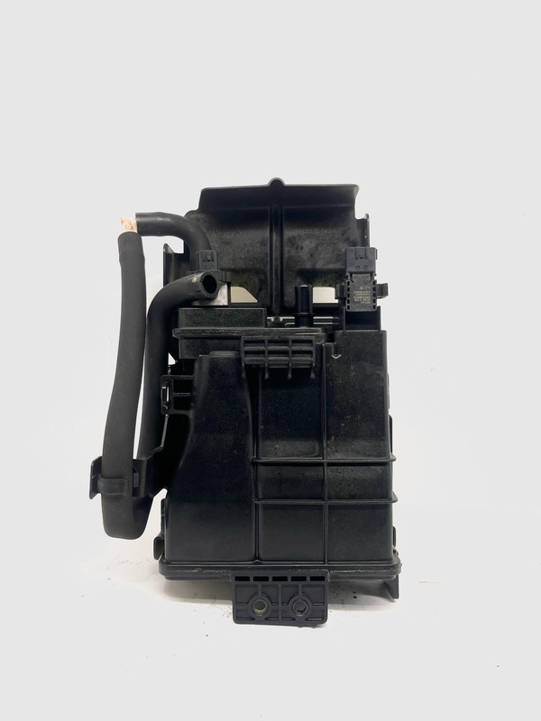 2019-2024 Nissan Kicks Fuel Vapor Evaporator Canister OEM