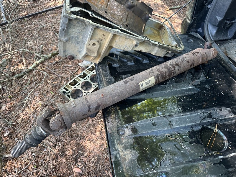 07-13 YUKON TAHOE SILVERADO SIERRA AVALANCHE ESCALADE FRONT DRIVESHAFT