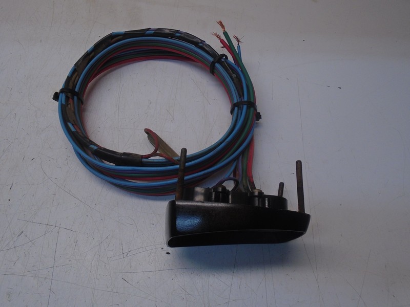 W5 Mercury Mercruiser 556413 Push Button Tilt Trim Switch Panel Harness