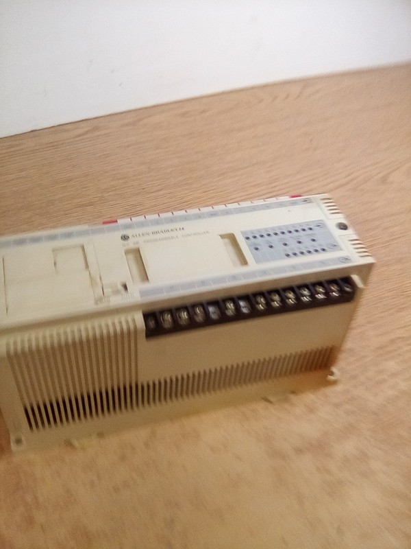 Allen Bradley 1745-LP101 Series A Processor Unit SLC 100