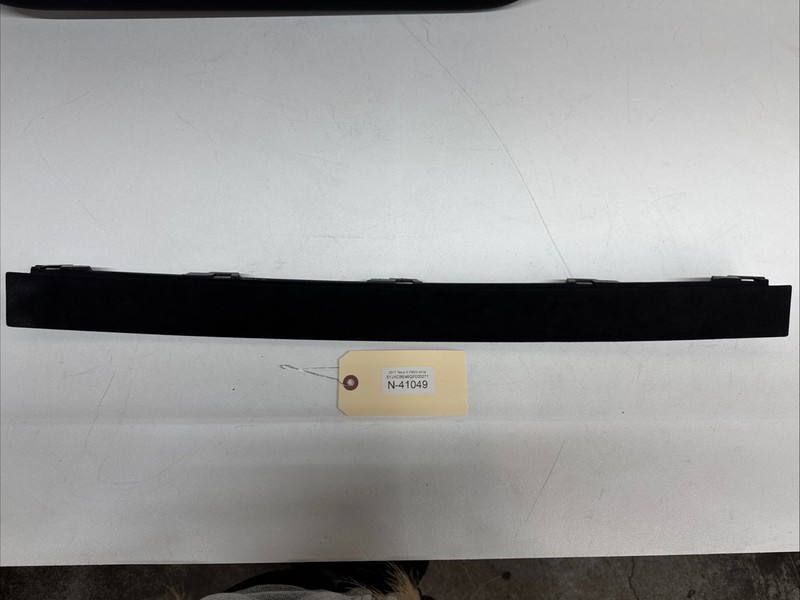 ⚡️16-20 Tesla Model X Rear Right Upper Door Trim Panel 1055018-00-B 41049 U8