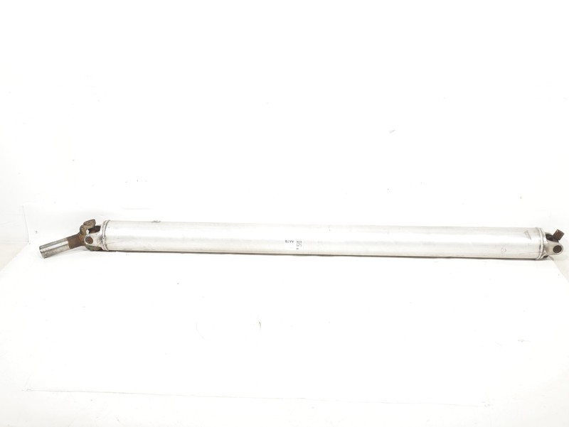 14-19 Chevy Silverado / GMC Sierra 1500 Double Cab 4WD REAR Drive Shaft OEM 82K