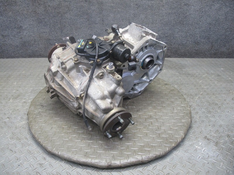 2003-2005 LEXUS UZJ100L LX470 TRANSFER CASE BOX W MOTOR