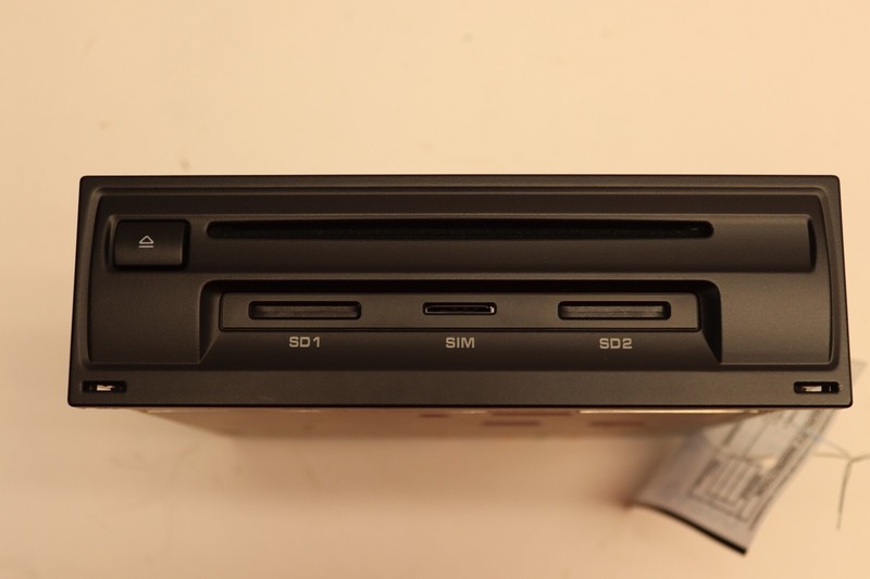 2017-2018 PORSCHE PANAMERA RADIO CD CHANGER MULTIMEDIA HEAD UNIT OEM