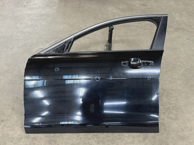 ⭐17-20 JAGUAR XE FRONT LEFT DRIVER SIDE DOOR PANEL COVER SHELL BLACK OEM LOT2691