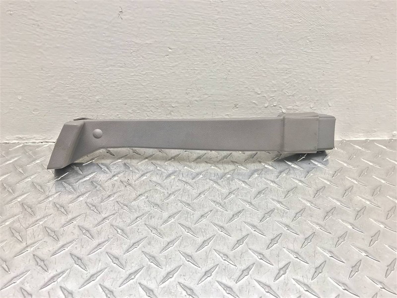1995 CHEVROLET SUBURBAN 1500 PASSENGER FRONT BUCKLE OEM