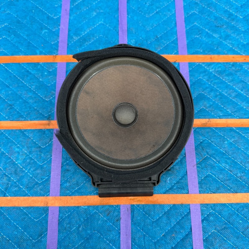 2010–2015 Chevrolet Camaro Front Left Driver Door Speaker112K OEM