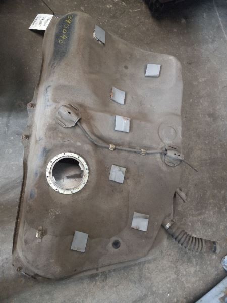 1997 TOYOTA CAMRY LE 2.2L FWD AT GAS FUEL TANK