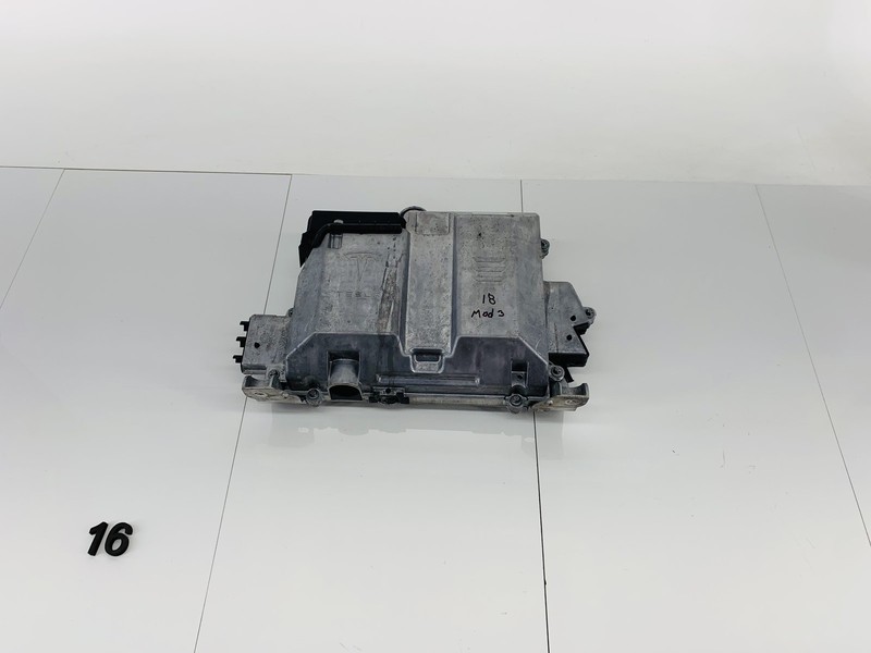 17-23 TESLA MODEL 3 FRONT ELECTRICAL SYSTEM COMPUTER CONTROL MODULE UNIT OEM