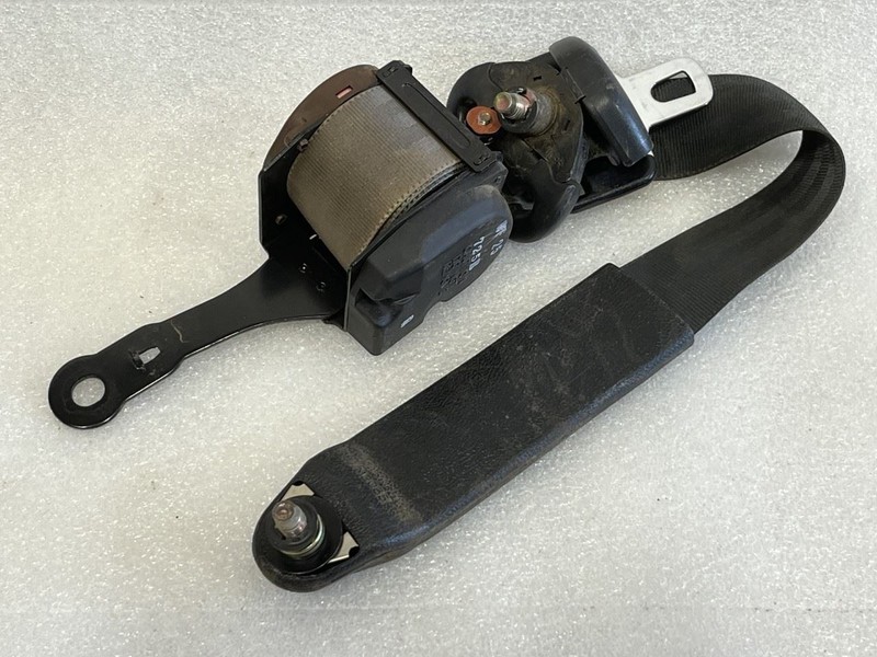 1990 1991 LEXUS ES250 RIGHT PASSENGER SIDE FRONT SEAT BELT DARK GRAY