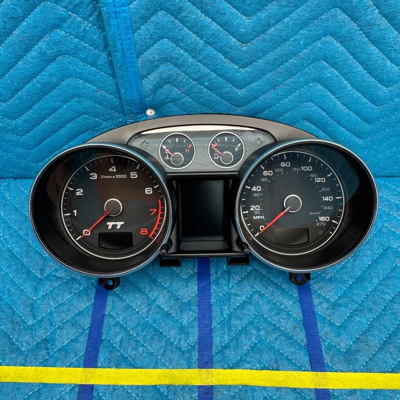 07–14 Audi TT Roadster Convertible Instrument Cluster Speedometer OEM 8J0920990E