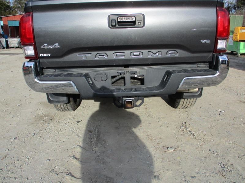 2016-2019 TOYOTA TACOMA REAR BUMPER CHROME 43075