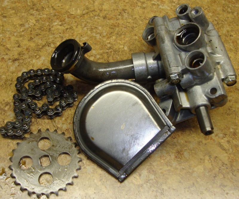 1994 Honda Magna VF750 VF 750 C Engine Oil Pump Gear Screen Motor Chain VF750C