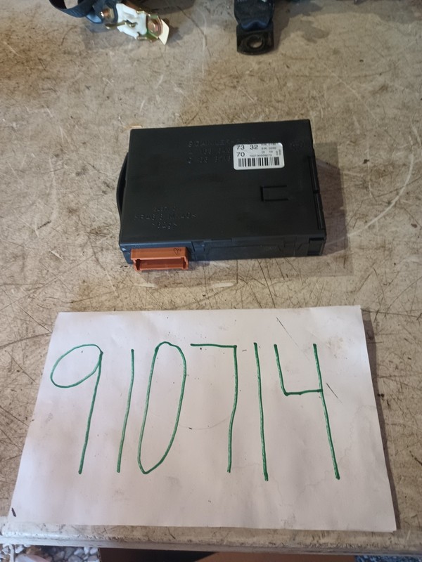 2001-2005 Mercedes-Benz ML-Class Comfort Body Control Module A1635452832 OEM