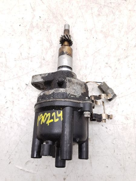 89-90 TOYOTA PICKUP 2.4L MT 22RE IGNITION DISTRIBUTOR