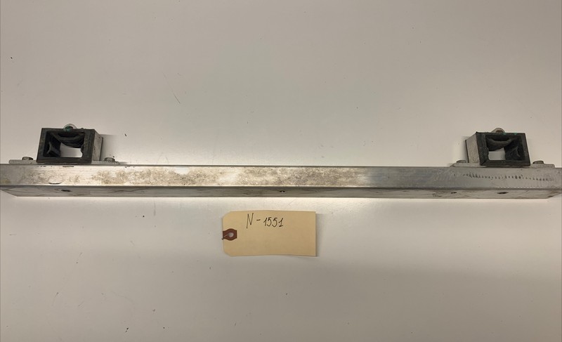 2017 2018 2019 2020 Tesla Model 3 Front Reinforcement Support Bracket 110477700A