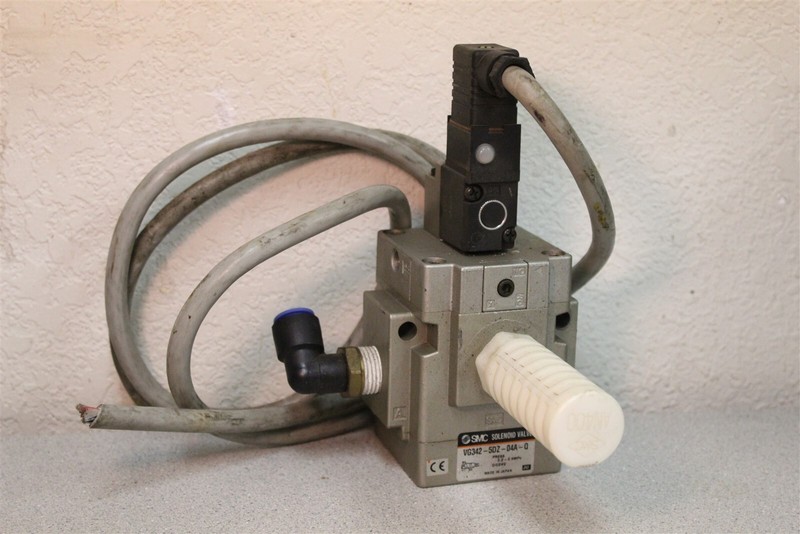 SMC VG342-5DZ-04A-Q Solenoid Valve*FREE SHIPPING*