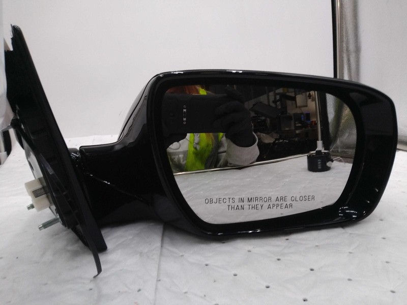 2017 Hyundai Santa Fe Right Door Mirror Assembly Black 395904 Used 120K MI