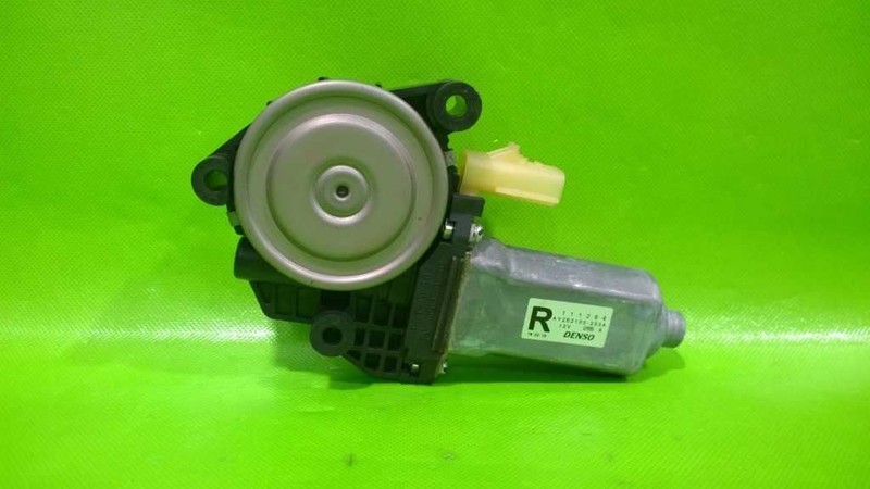 04 05 PT CRUISER HTBK PASSENGER RIGHT FRONT WINDOW MOTOR OEM 4208-9