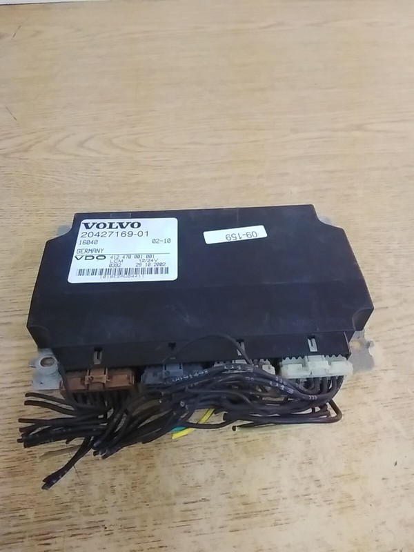 Volvo 20427169-01 Dash Control Module LCM
