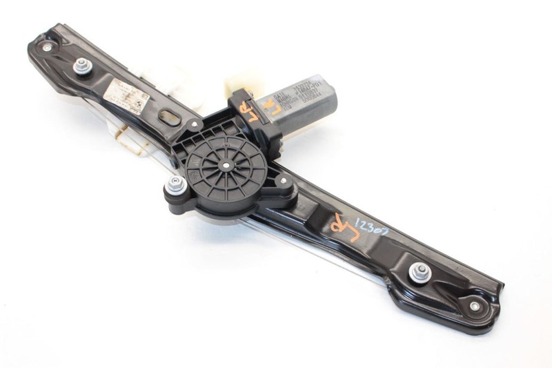 15-17 BMW M3 3.0L Twin Turbo Driver Left Rear Window Regulator and Motor