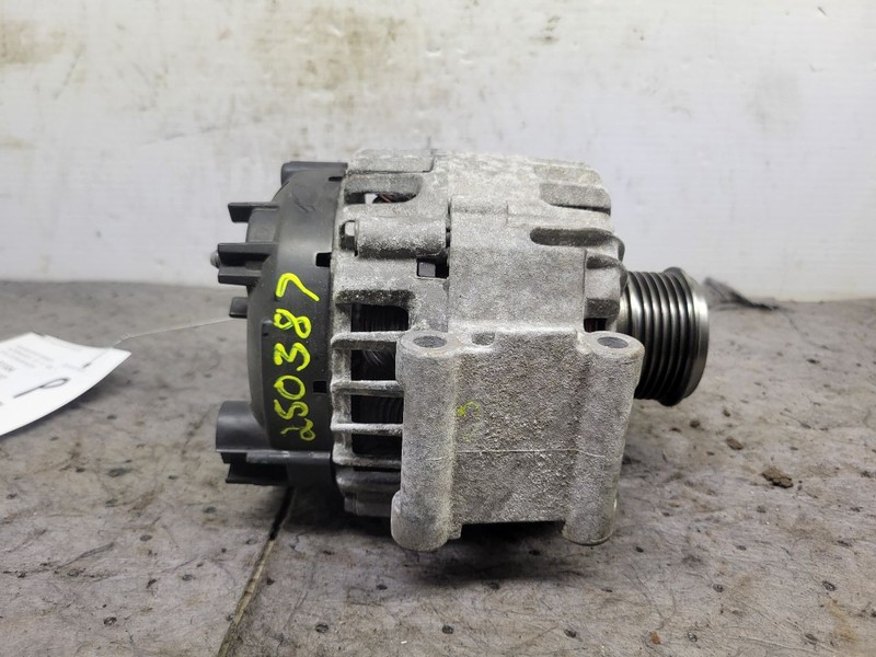 Alternator Valeo Manufacturer Fits 15-19 GOLF 1683775