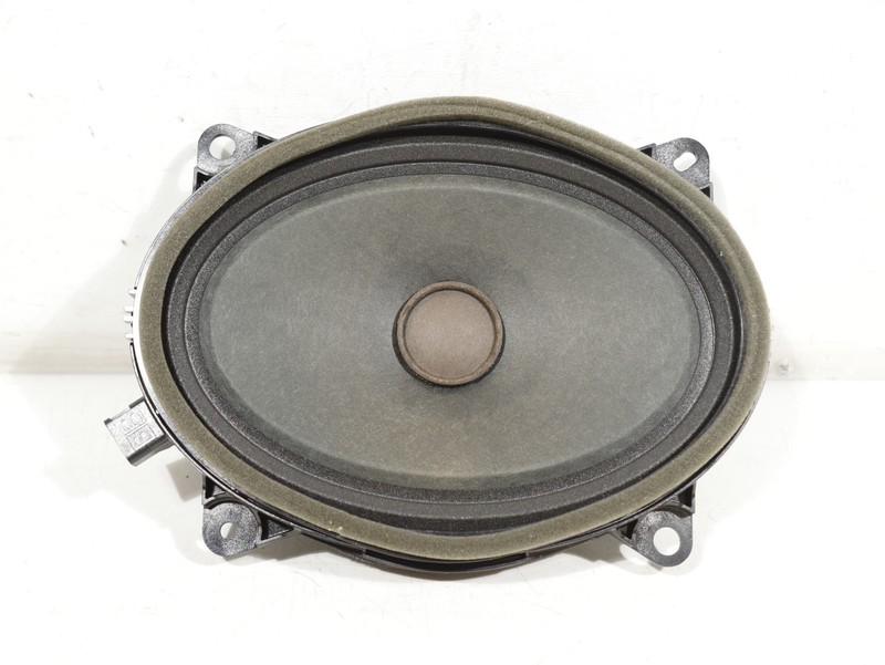 2015-2019 Subaru Outback Subwoofer speaker 7957002801A OEM 89K