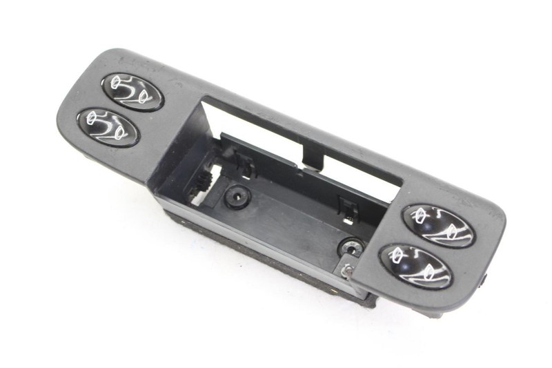 00-01 Porsche 911 Carrera 4 Master Window Switch Assembly