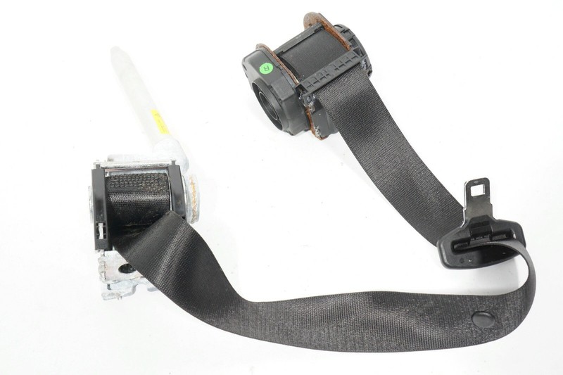 2006-2008 BMW 750Li E66 REAR RIGHT PASSENGER SIDE SEAT BELT RETRACTOR BLACK OEM