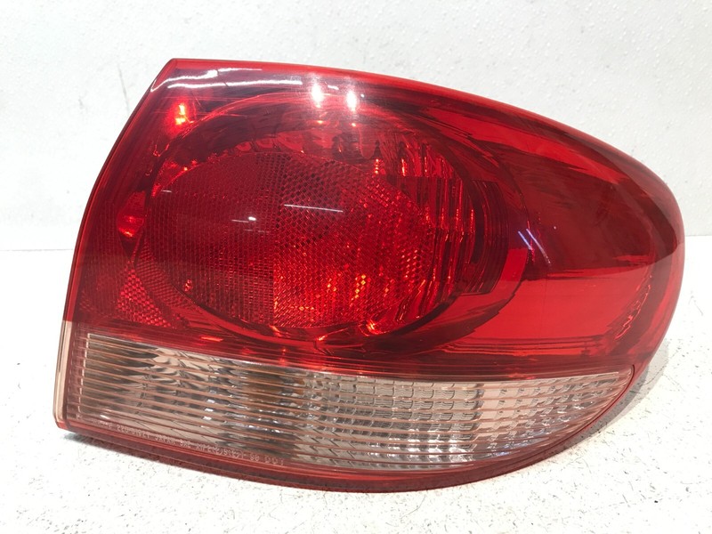 01-02 MAZDA MILLENIA Right Taillight Outer Lamp Quarter Panel Mount Passenger RH