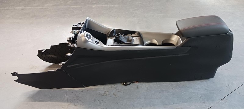 23-'24 DODGE HORNET Front Floor Console OEM Trim Code 702