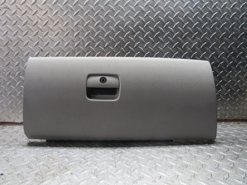 2007-2014 GMC YUKON STORAGE COMPARTMENT GLOVE BOX 20925900