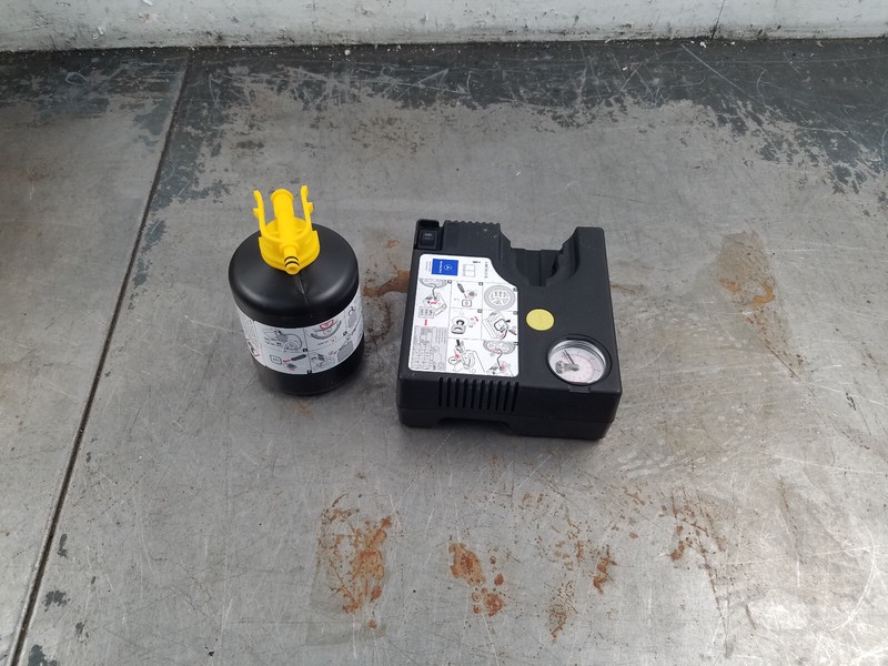 2017 Mercedes AMG C 63 S Tire Repair Kit #4347 i5