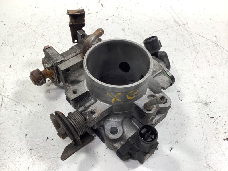 94-95 Honda Civic DX LX 5-Speed Throttle Body Assembly 16400-P06-A01 OEM
