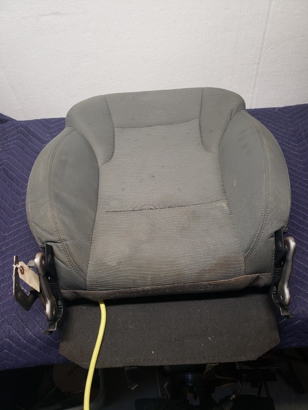 Passenger Right Front Seat Bucket Gray Cloth Manual Fits 11-12 SONATA upper
