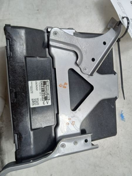 15 16 17 Toyota Camry Power Management Control 89681-06060