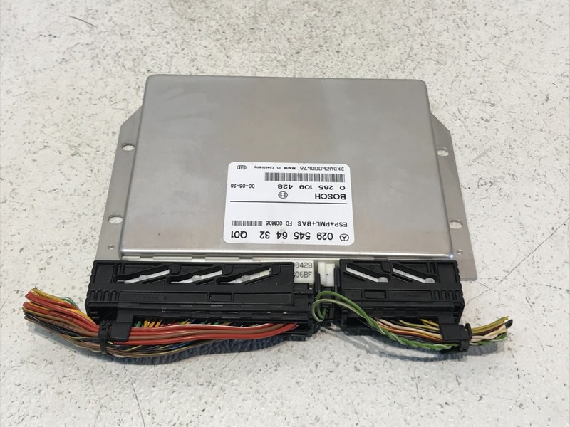 00-03 Mercedes W210 E320 ABS ESP Electronic Stability Module Unit 0295456432