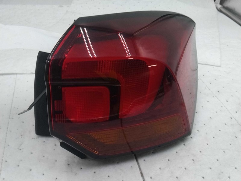 2020 BUICK ENCORE GX Right Tail Light Assembly White OEM Used 60000 Miles