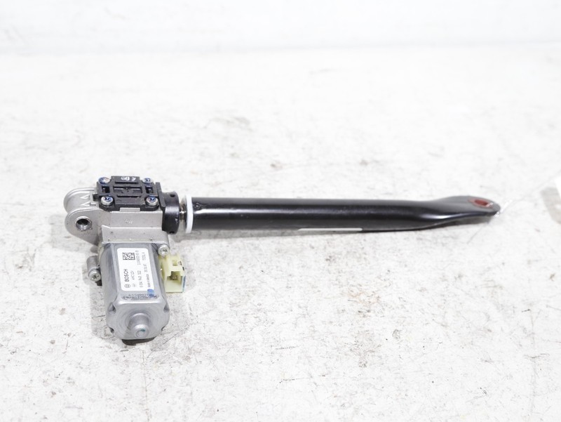 2017-2020 Tesla Model 3 Front LEFT Driver Seat Height Adjuster Motor OEM 94K