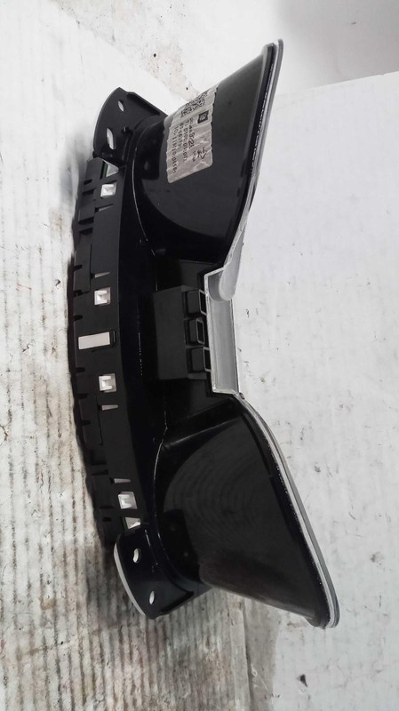 2015 Chevrolet Malibu Speedometer Gauge OEM Tan 52K Miles NJ25-21487-529766